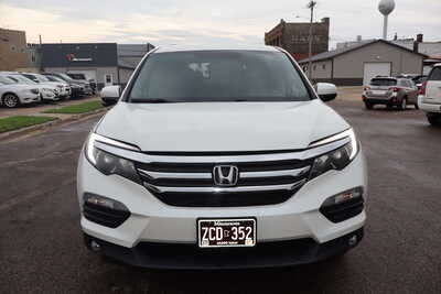2017 Honda Pilot, $12500. Photo 12