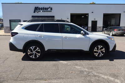 2020 Subaru Outback, $19995. Photo 9