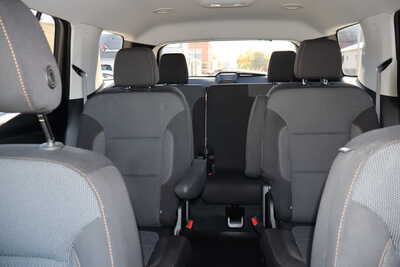 2020 Chevrolet Traverse, $16500. Photo 6