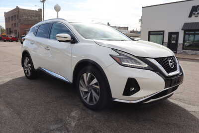 2020 Nissan Murano, $14995. Photo 2