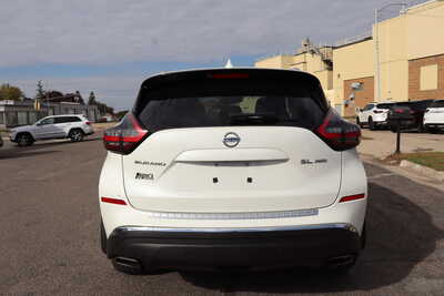 2020 Nissan Murano, $14995. Photo 5