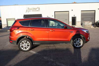 2019 Ford Escape, $10995. Photo 9
