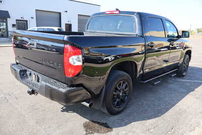 2020 Toyota Tundra Crew Cab, $29995. Photo 3