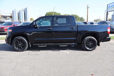 2020 Toyota Tundra Crew Cab, $29995. Photo 8