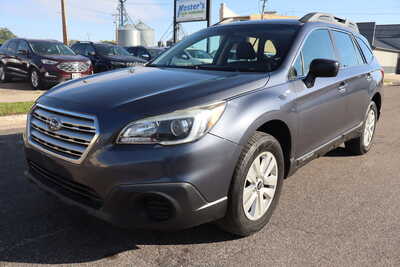 2017 Subaru Outback, $11995. Photo 1