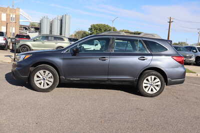 2017 Subaru Outback, $11995. Photo 8