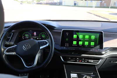 2026 Volkswagen Atlas, $35995. Photo 4