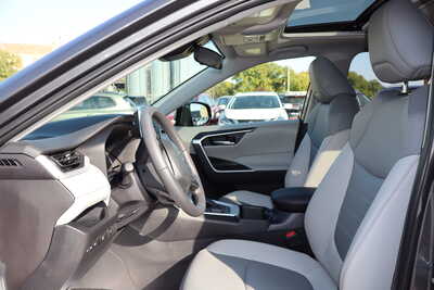 2025 Toyota RAV4, $29995. Photo 5