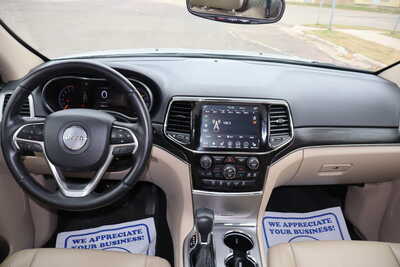 2021 Jeep Grand Cherokee, $22500. Photo 8