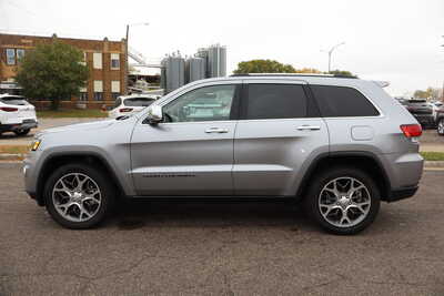 2021 Jeep Grand Cherokee, $22500. Photo 10