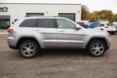 2021 Jeep Grand Cherokee, $22500. Photo 11