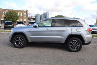2019 Jeep Cherokee, $15995. Photo 9
