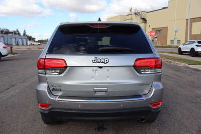 2019 Jeep Cherokee, $15995. Photo 11
