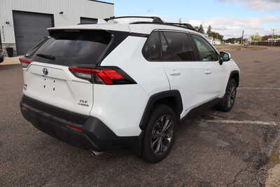2024 Toyota RAV4, $31995. Photo 3