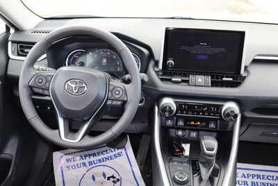 2024 Toyota RAV4, $31995. Photo 6
