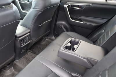 2024 Toyota RAV4, $31995. Photo 12