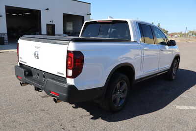 2023 Honda Ridgeline, $23995. Photo 3
