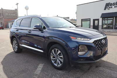 2019 Hyundai Santa Fe, $17995. Photo 2