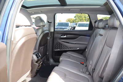 2019 Hyundai Santa Fe, $17995. Photo 6