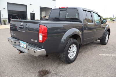 2014 Nissan Frontier, $12900. Photo 3