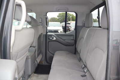 2014 Nissan Frontier, $12900. Photo 6