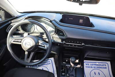 2023 Mazda CX-30, $17995. Photo 7