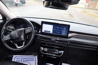 2023 Lincoln Corsair, $23995. Photo 7
