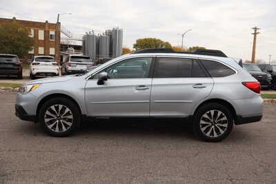 2017 Subaru Outback, $13995. Photo 8