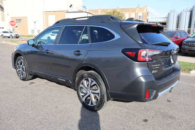 2021 Subaru Outback, $19995. Photo 4