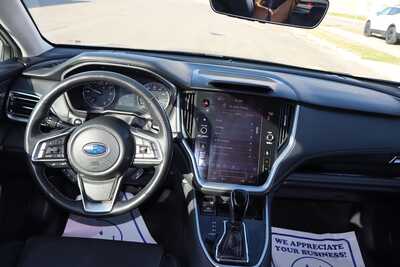 2021 Subaru Outback, $19995. Photo 7