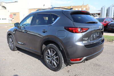 2017 Mazda CX-5, $15995. Photo 4