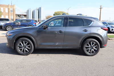 2017 Mazda CX-5, $15995. Photo 8