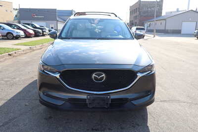 2017 Mazda CX-5, $15995. Photo 12