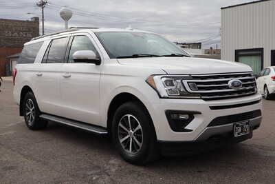 2019 Ford Expedition Max, $15995. Photo 2