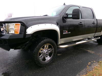 2014 GMC 2500 Crew Cab, $28000. Photo 3
