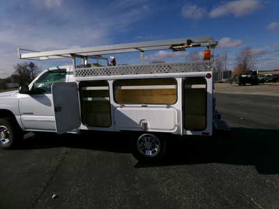 2006 Chevrolet 2500 Reg Cab, $14900. Photo 10