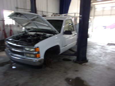 1998 Chevrolet 3500 Reg Cab, $9900. Photo 3