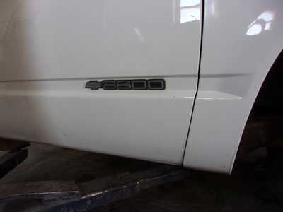 1998 Chevrolet 3500 Reg Cab, $9900. Photo 4