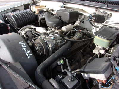 1998 Chevrolet 3500 Reg Cab, $9900. Photo 10