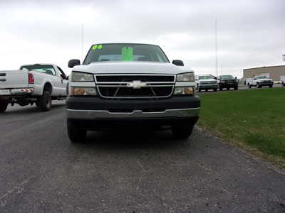 2006 Chevrolet 2500 Crew Cab, $19900. Photo 4
