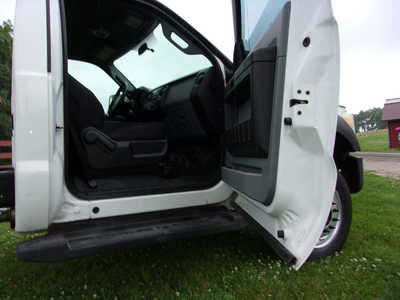 2015 Ford F450-8000, $22500. Photo 3