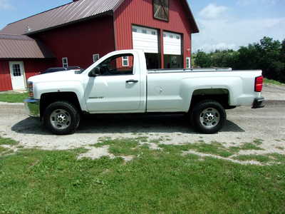 2015 Chevrolet 2500 Reg Cab, $14900. Photo 3