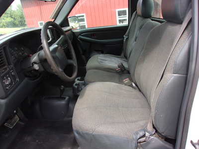 2001 Chevrolet 1500 Reg Cab, $13900. Photo 10