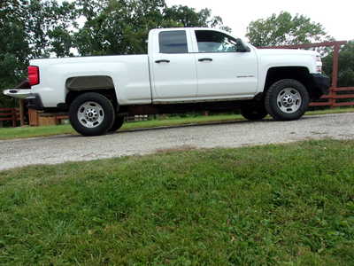 2016 Chevrolet 2500 Crew Cab, $23900. Photo 10