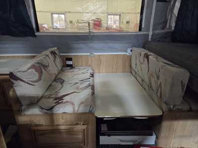 1997 Dutchman Camper , $2700. Photo 7