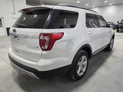 2016 Ford Explorer, $14500. Photo 6
