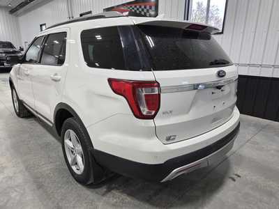 2016 Ford Explorer, $14500. Photo 7