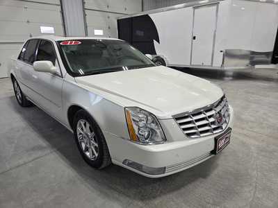 2011 Cadillac DTS, $14900. Photo 4