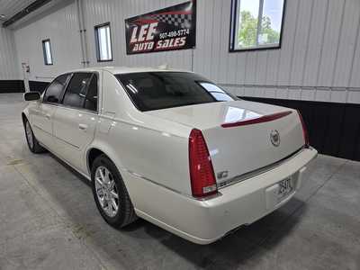 2011 Cadillac DTS, $14900. Photo 8