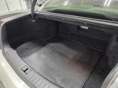 2011 Cadillac DTS, $14900. Photo 11